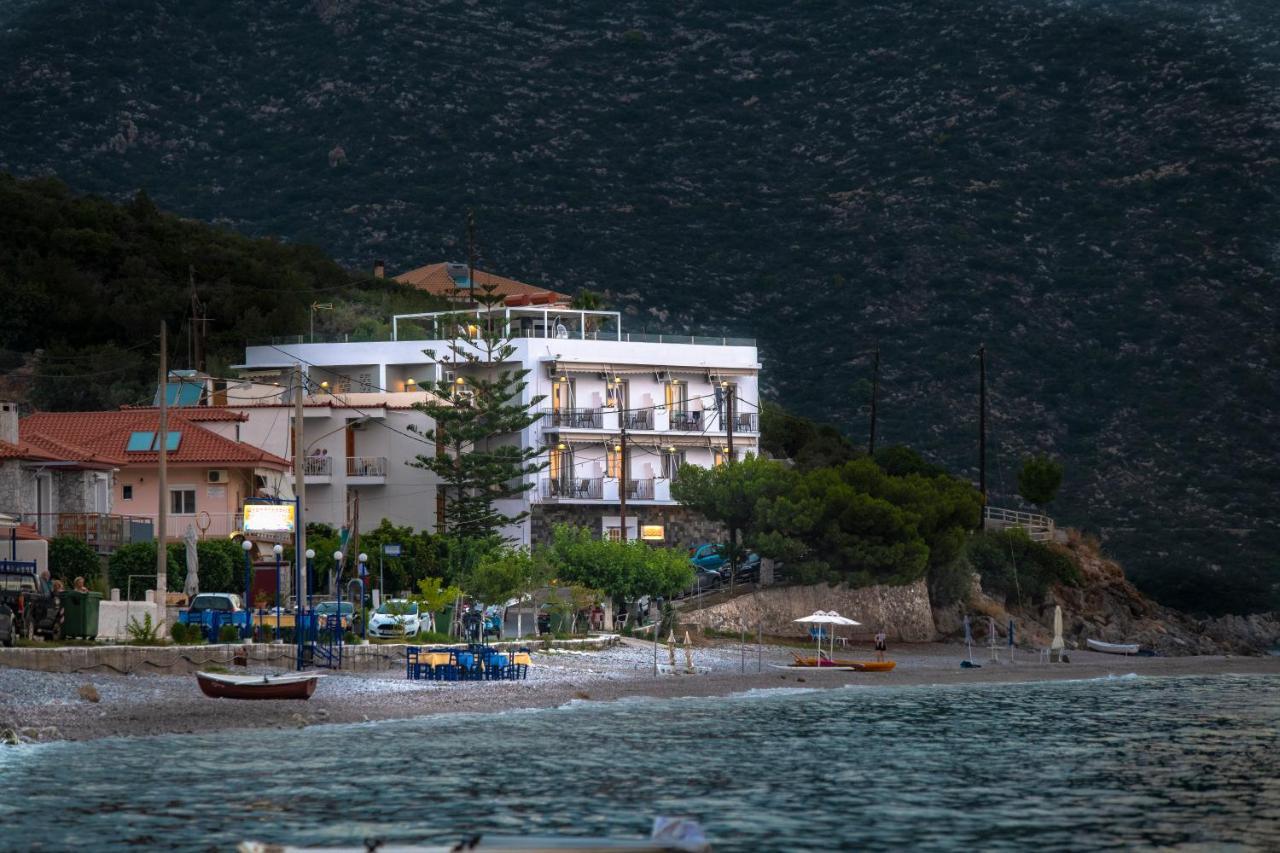 Paraskevas Boutique Hotel Tiros Bagian luar foto